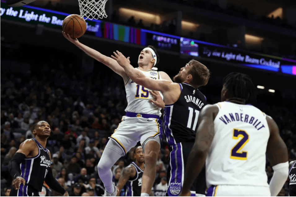 No Luka, No Problem as Reaves Goes for 51 in Win Against the&nbsp;Kings